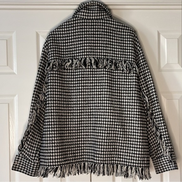 Zara Shacket - Picture 2 of 3